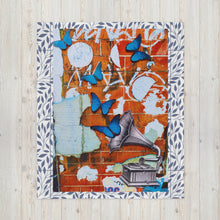  "Music Sets You Free" Throw Blanketr